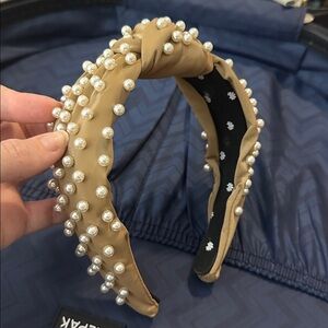Lele Sadoughi Pearl Embellished Tan Headband